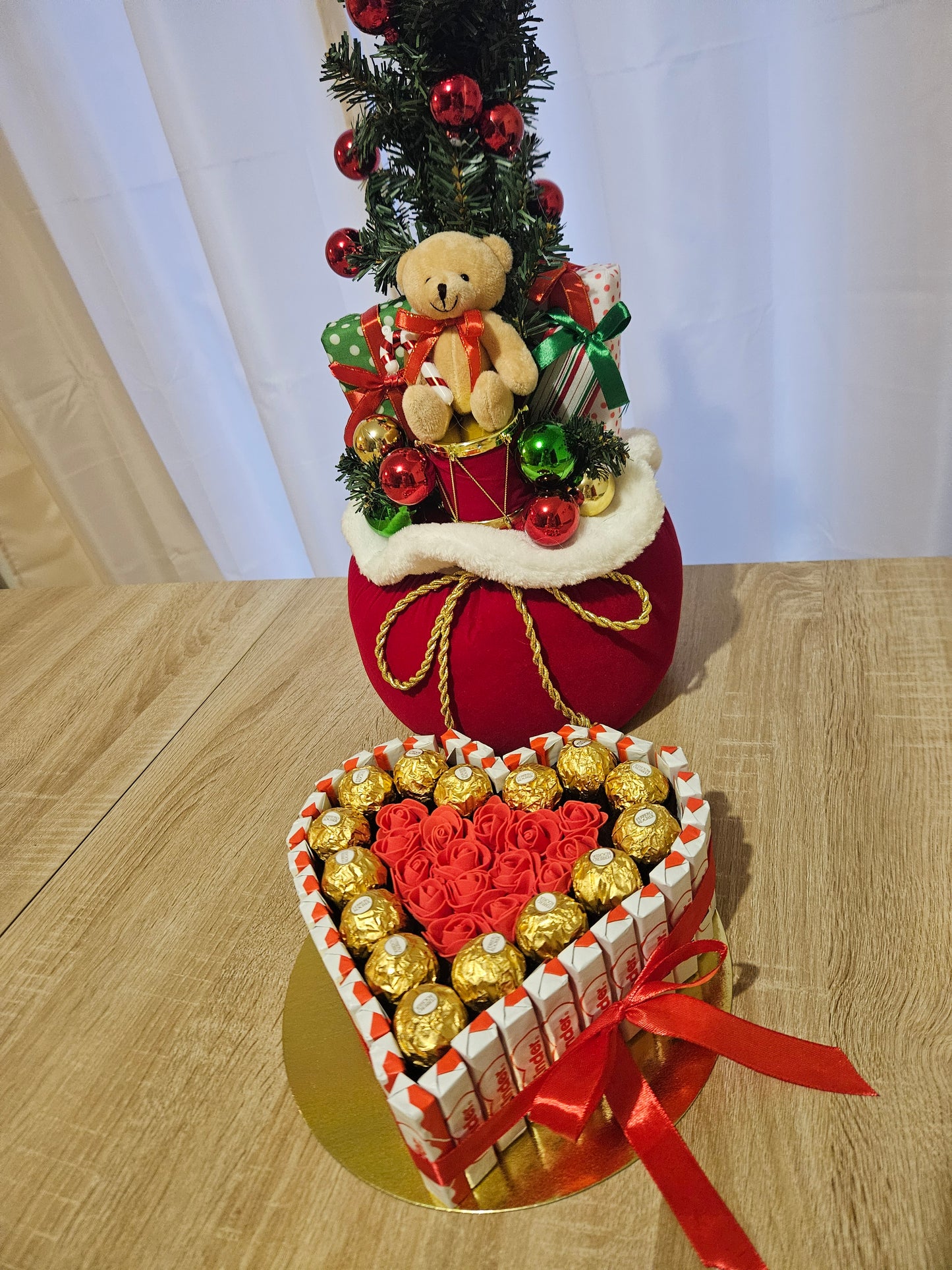 Gâteau kinder 20 cm avec fleurs